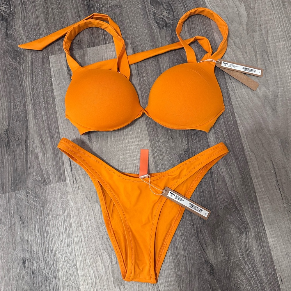 Skims Bikini Set